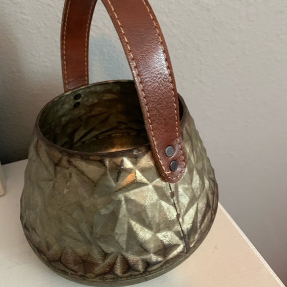 Galvanized tin basket - Picture 2 of 4